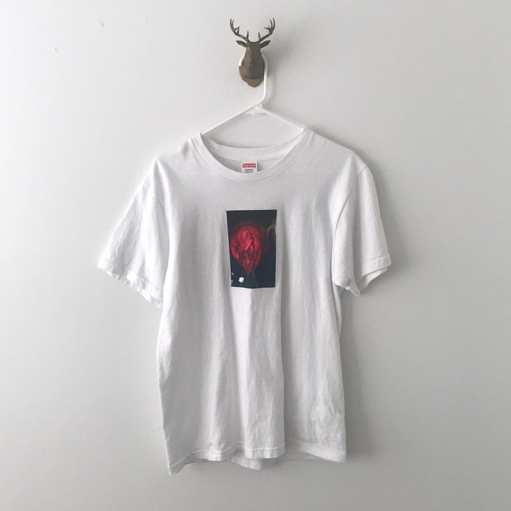 (Sold) 100% authentic Supreme araki collab tee.